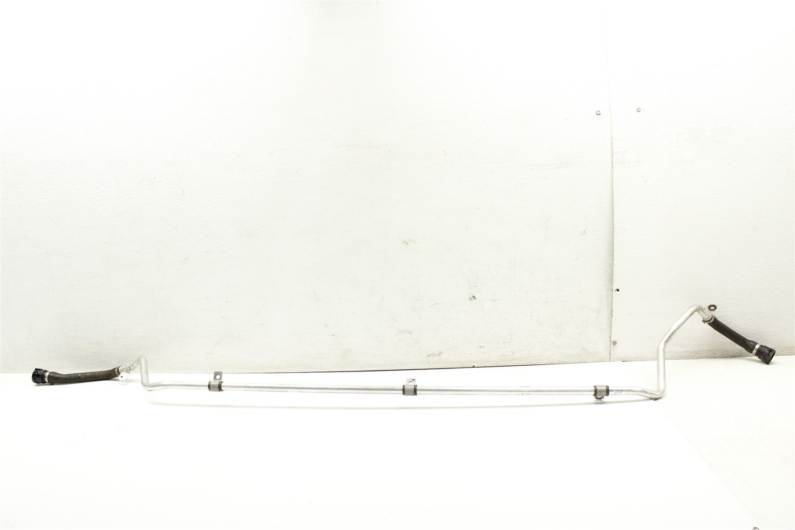 2020 Aston Martin Vantage PIpe Line Hose Tube 18-21