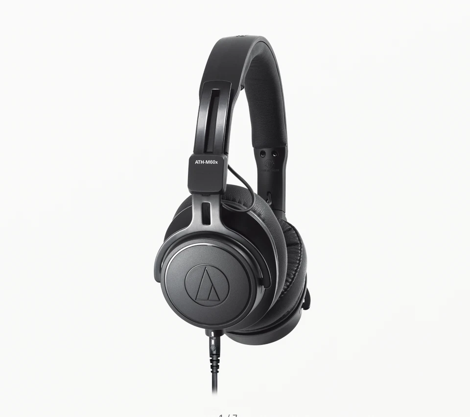 Auriculares de monitor profesional Audio Technica ATH-M60x Foto 2 de 4