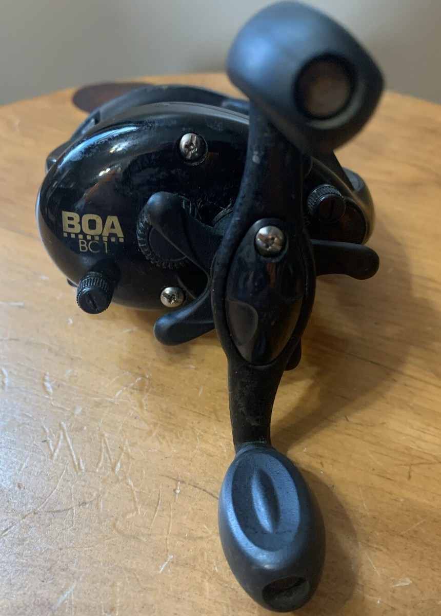 abu garcia black max casting Baitcast Fishing Combo, 6'6 inch Medium Rod, Right/Left Handed Reel mulloway and many more S:4th of July 20% Off Top 7 Best Baitcasting Handedness:Left-Handed