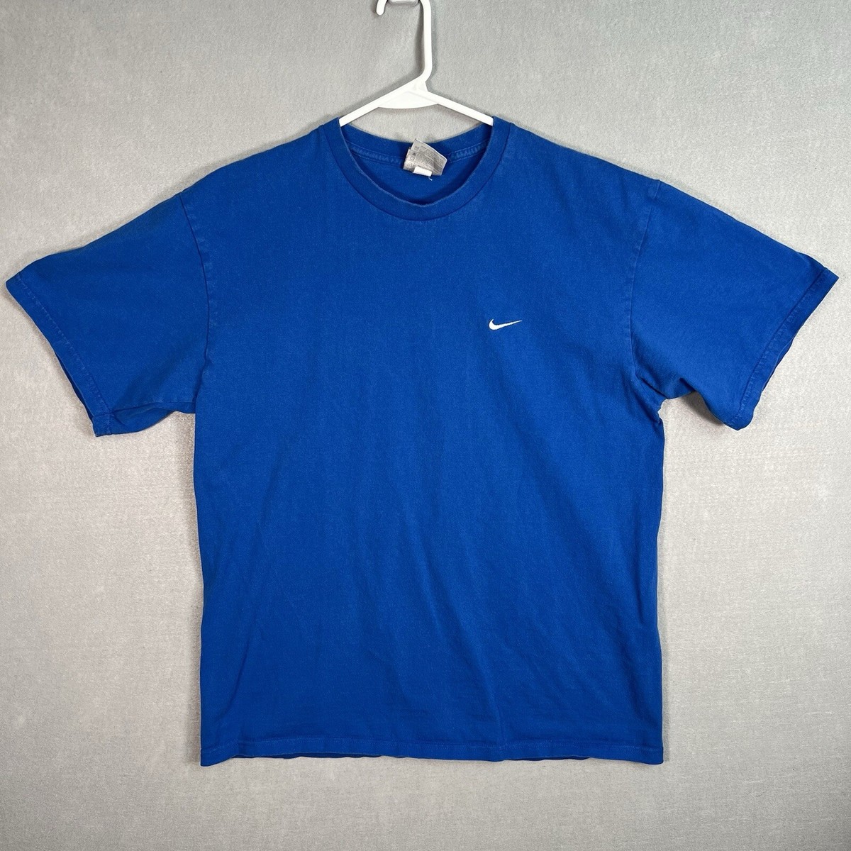 Vintage Y2K 2000s Nike Embroidered Swoosh T Shirt Adult