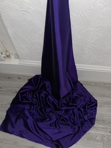 1m Two Tone Cadbury Purple Taffeta Fabric 58" Superior bridal wear Quality - Picture 2 of 3