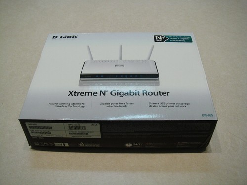 D-Link DIR-655 300 Mbps 4-Port Xtreme N Gigabit Wireless Router MINT in the box - Picture 2 of 10