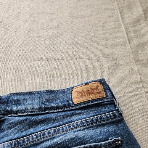 Levis Jeans Womens 8 Blue 505 Straight Leg Mid Rise Denim Stretch 31x32 - Picture 17 of 18