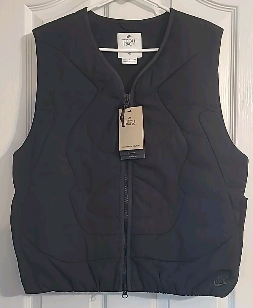 【NIKE】TECH PACK VEST 黒 ナイキ ベスト Nike Sportswear Tech Pack Vest 'Black'