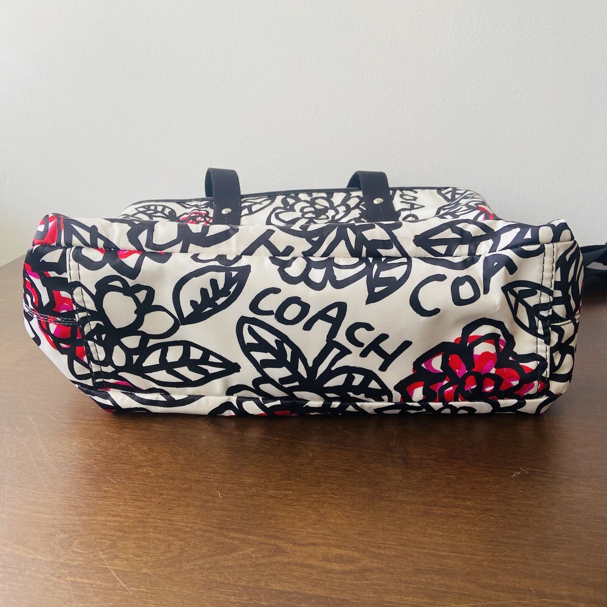 Coach Poppy Graffiti Purse Bag Tote Floral Flower Shoulder Strap