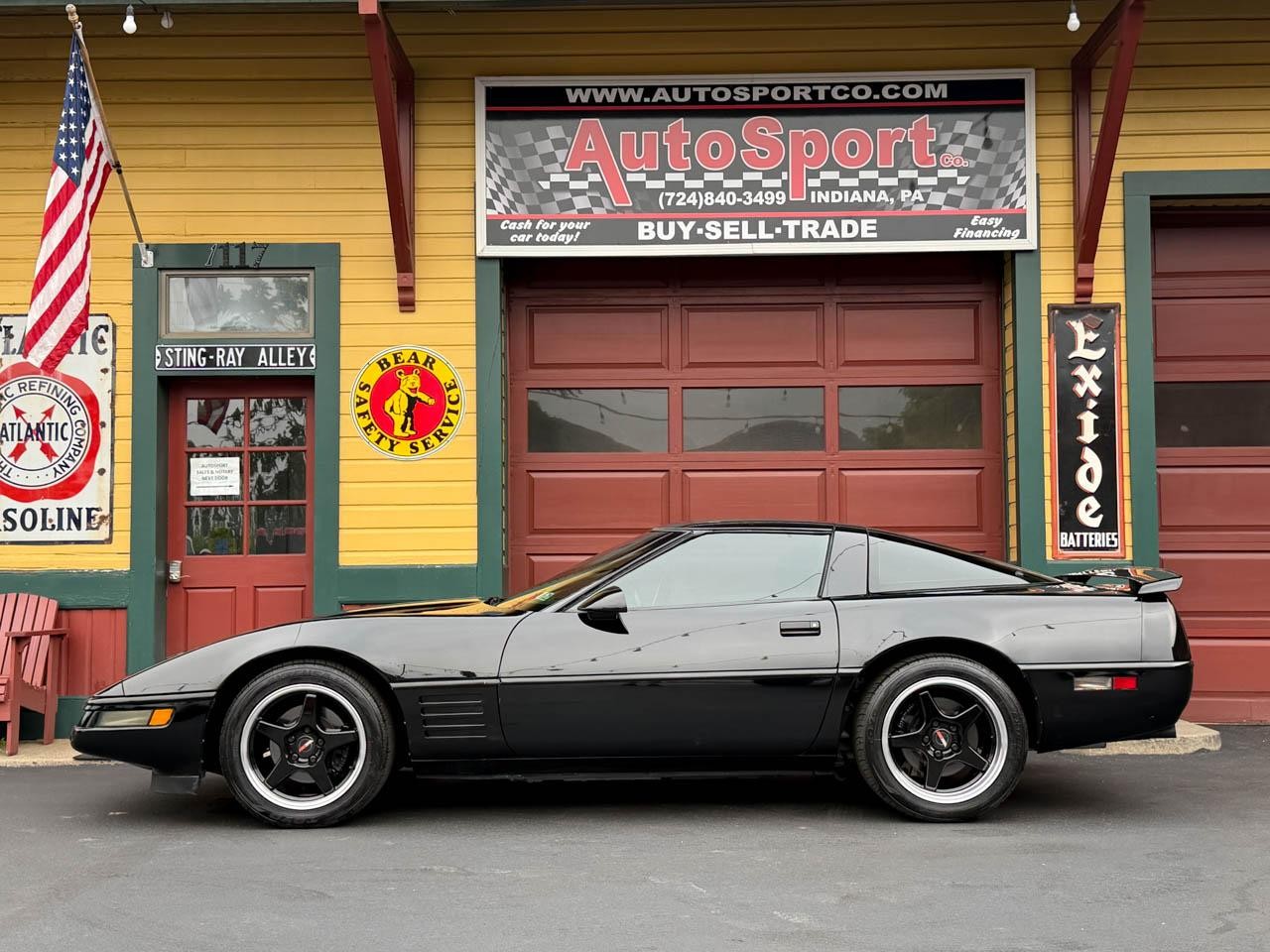 1993 Black Chevrolet Corvette   | C4 Corvette Photo 10