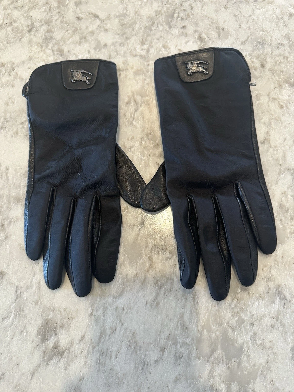 Burberry Black Leather Gloves Size 7 Check Lining Logo Accent Wrist Winter