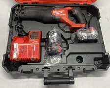 Milwaukee 2821-22 M18 FUEL SAWZALL 18V Li-Ion Reciprocating Saw Kit