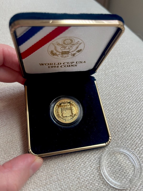 1994 World Cup USA $5 Gold Proof Coin Commemorative US Mint OGP Box