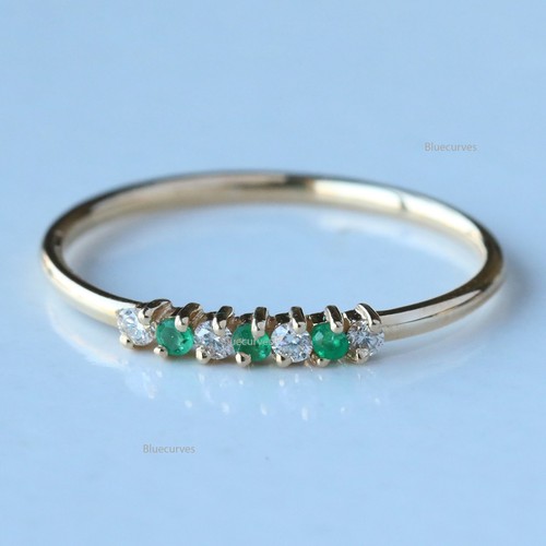 Alternate Zambian Emerald & Diamond Thin Band Ring In 14k Solid Yellow Gold - Picture 6 of 8