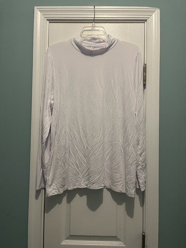 Leo & Nicole Mock Neck Tee (Plus Tee) Size 1X
