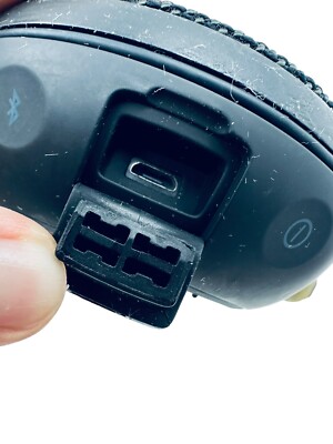 JBL Clip 2 Waterproof Portable Bluetooth Speaker Color Black