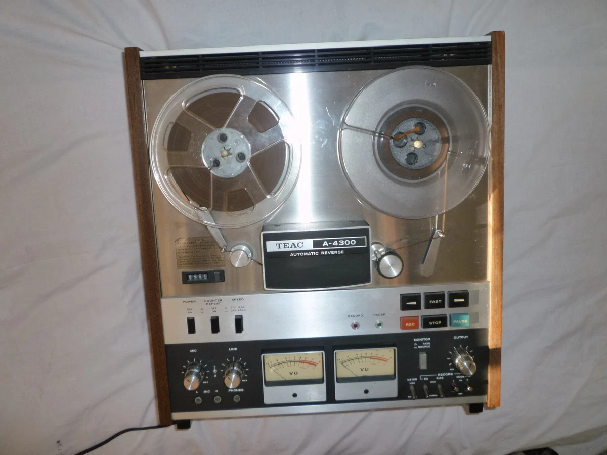 VINTAGE TEAC A-4300 REEL TO REEL RECORDER