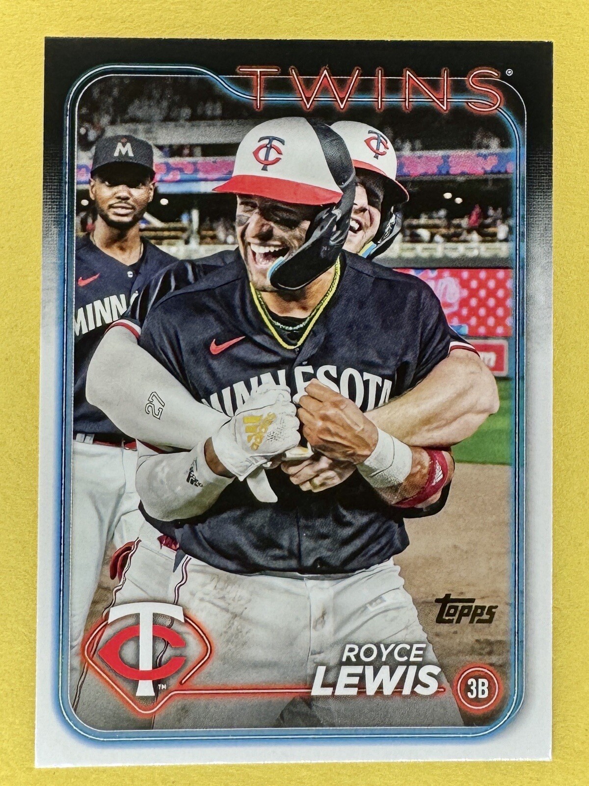 2024 Topps Series 1 - Royce Lewis #208 GOLDEN MIRROR! Image Variation SSP