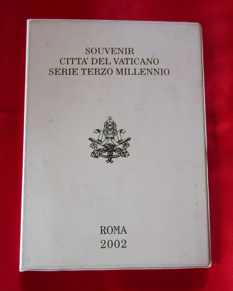 Vintage VATICAN 2002 Coin Set THIRD MILLENNIUM 20th 21st Century Popes Souvenir - Image 3 of 4
