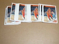 2019 Donruss WNBA BASE LOT OF 50 CARDS SHEKINNA STRICKLEN SUN #16