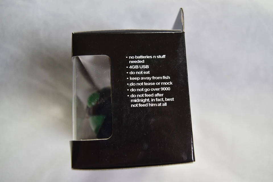 Deadmau5 Noir Vert Visage Stockage U5B 4 Go Clé USB Thingie Neuf Officiel - Photo 2/4