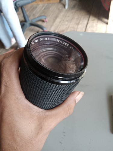 Vivilar Series 1 70-210 mm F3.5 Untested But Loooks Great - Picture 6 of 9