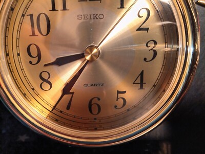 Seiko Quartz Crane Green Marble Clock Desk Shelf QZ253K Made in