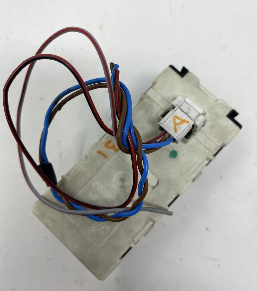 BMW E31 850ci 840ci 850csi INTERRUPTOR PRINCIPAL ELEVADOR DE JANELA ESQUERDO 1383091 61311383091 - Imagem 3 de 4