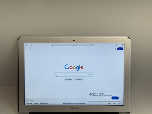 Apple MacBook Air 13.3" A1466 Intel Core i5 1.4Ghz 4GB RAM - 128GB SSD - 2014 - Picture 6 of 19