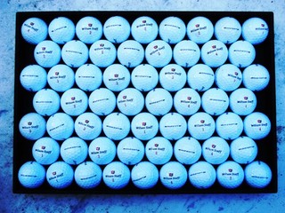 WilsonStaff DX2 SOFT 60 X NEUWERTIG gebr Golfbälle einfach SUPER !