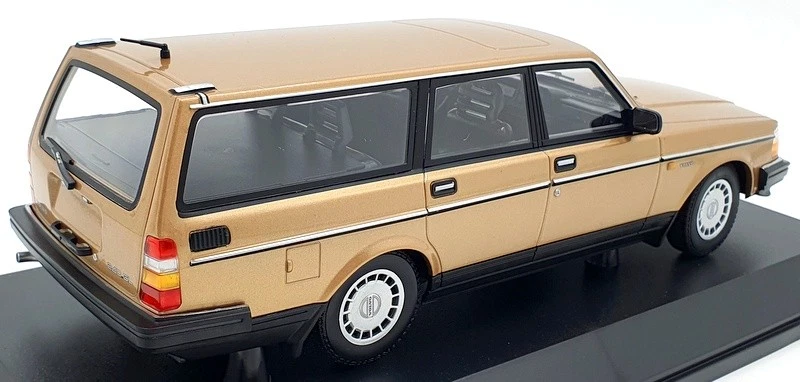 Minichamps 1/18 Scale Diecast 155 171415 - Volvo 240 GL Break 1986 - Gold - Image 2 of 4