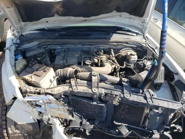 Used Automatic Transmission Assembly fits: 2015 Nissan Frontier AT 4 cylinder Gr Foto 3 de 4