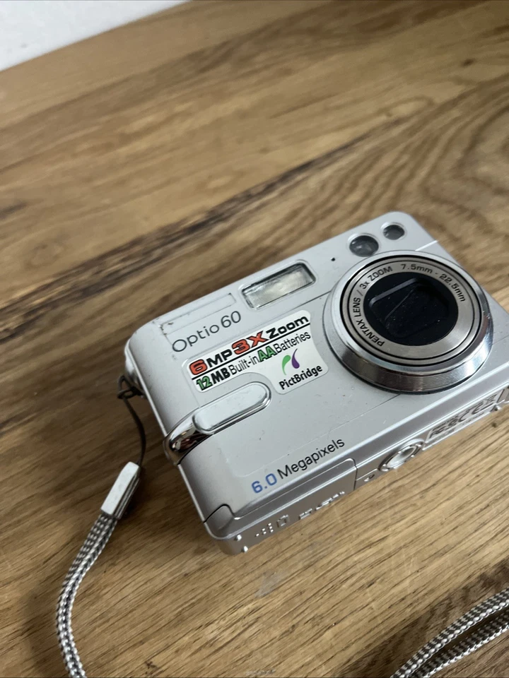 Pentax Optio 60 Digitalkamera 6.0MP mit Zubehörpaket: Anleitung / SD 256MB - Bild 3 von 4