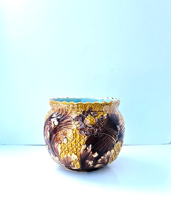 Vtg. Majolica Art Nouveau Pottery Jardiniere Cache Pot Acanthus leaves  7X 10