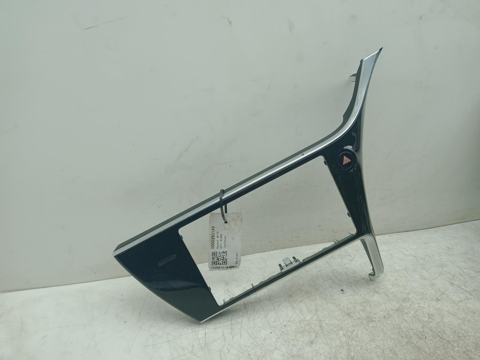 TOYOTA AURIS DASHBOAR TRIM DISPLAY PANEL HAZARD SWITCH MK2 2015-2019 5540502880