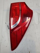 Driver Tail Light SWB Sport Incandescent Bulb Fits 13-16 SANTA FE 12490