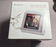 Brookstone Picture Book Mini Digital Photo Keychain with 1.4 inch LCD NEW
