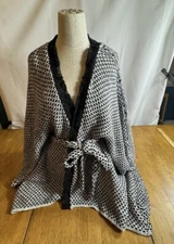 Women’s Black And White Anthropologie Ryu Sweater Cardigan Shawl, size large S/M