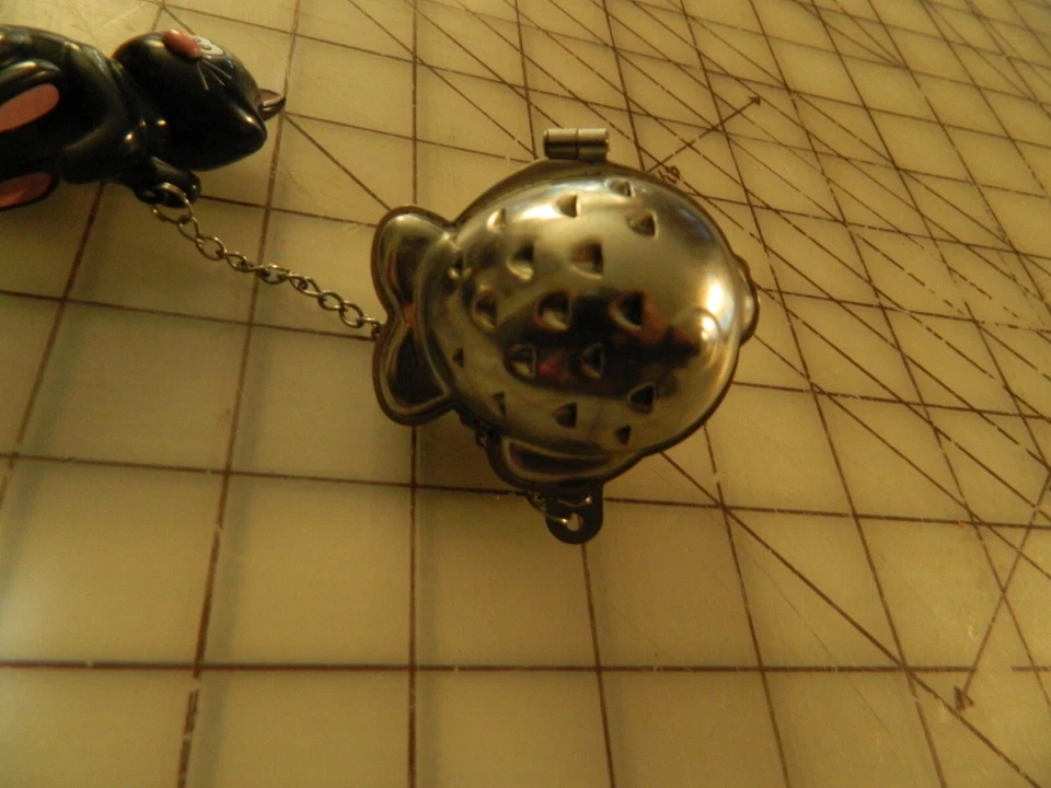 Colador de té suelto de acero inoxidable infusor taza de té gato gatito negro Joie Meow Foto 3 de 4