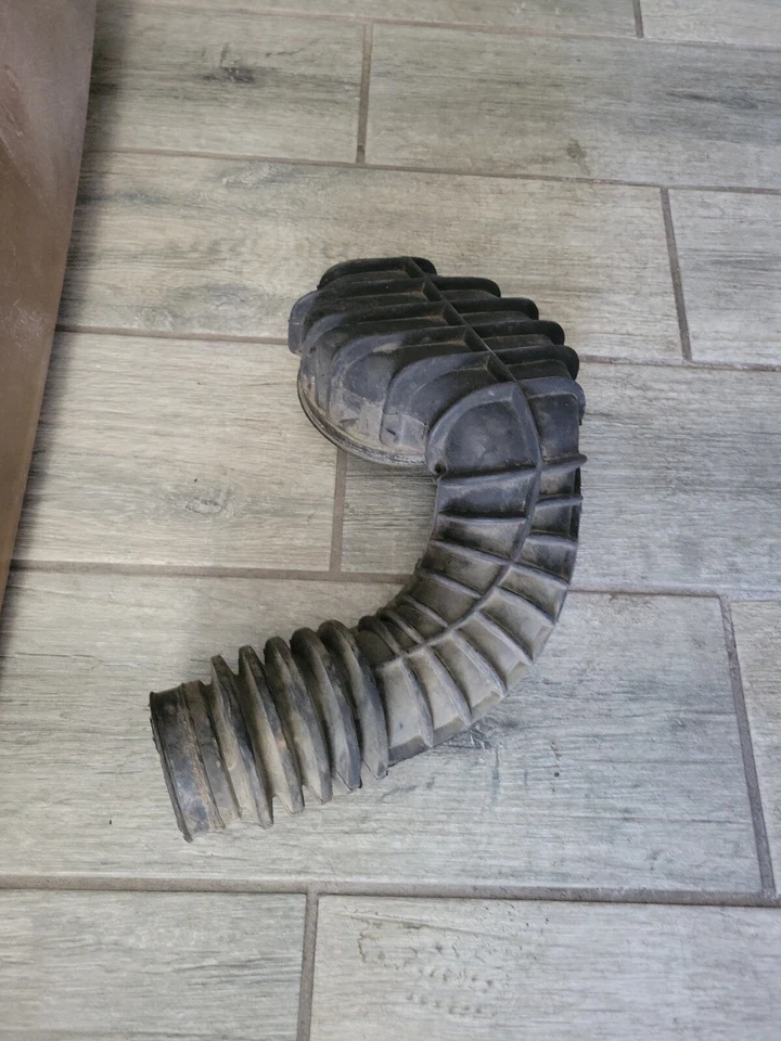 Volvo 242 Turbo admisión Cobra Foto 2 de 3