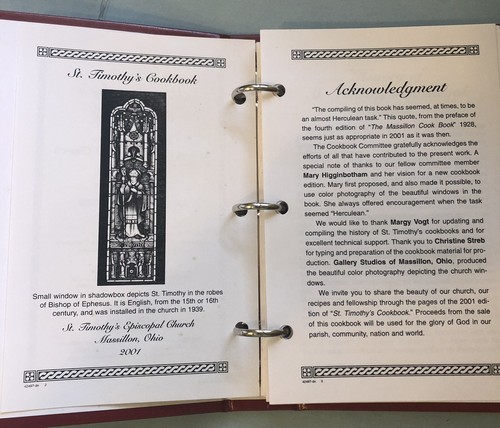 Vintage 2001 St Timothy's Episcopal Massillon Ohio Church Cookbook Stained Glass - Foto 4 di 13