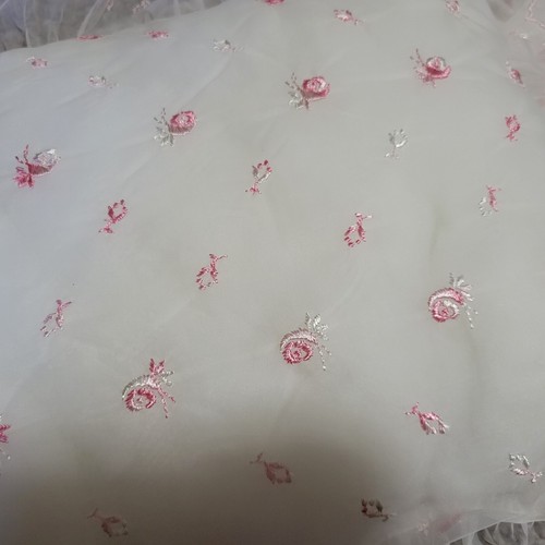 Set piumino e cuscino culla bambino vintage nuovo bianco con ricamo e bordo rosa - Foto 5 di 18