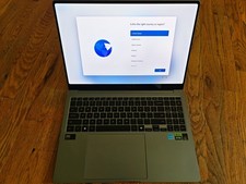 Samsung Galaxy Book4 Ultra (Core Ultra 9 185H, RTX 4070, 32GB/1TB)
