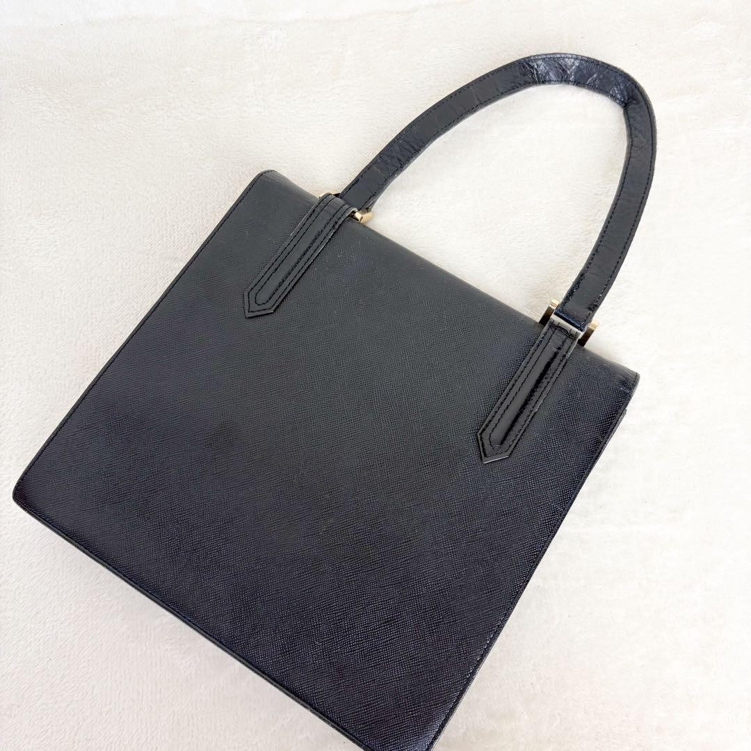 Borsa a mano Yves Saint Laurent nera monospalla per cerimonie Saffiano