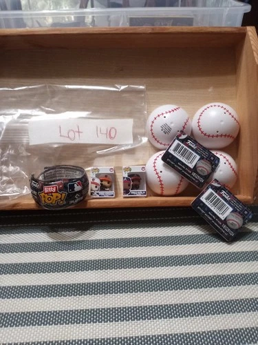 FUNKO BITTY POP LOT OF 2 MLB GUNNAR HENDERSON  AND RONALD ACUNA JR OF  THE ALTAN