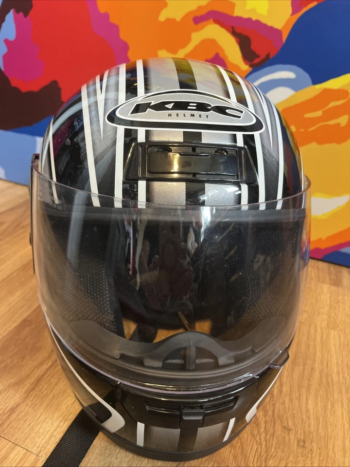 Casco de motocicleta KBC DOT Shell aprobado - TK-7 Roadway gris y negro - talla S Foto 2 de 4