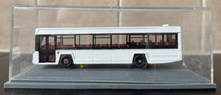 1:76 scale Corgi OOC Dealer White Leyland / Volvo Lynx