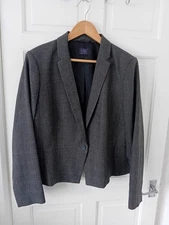 M & S Size 20 Women’s blazer Grey . Smart Occasion Wear.           