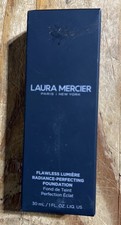 Flawless Lumiere Radiance-Perfecting Foundation - 6N1 Truffle by Laura Mercier