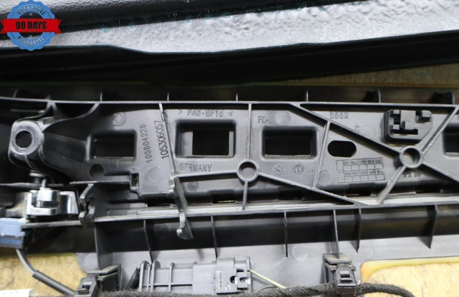 14-17 Maserati Ghibli Front Left Driver Side Interior Door Panel 105804212C Oem