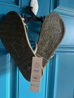 No Boundaries Women’s Size 8 Sandal Toe Loop Thong Flip Flop Olive Green New — photo 4