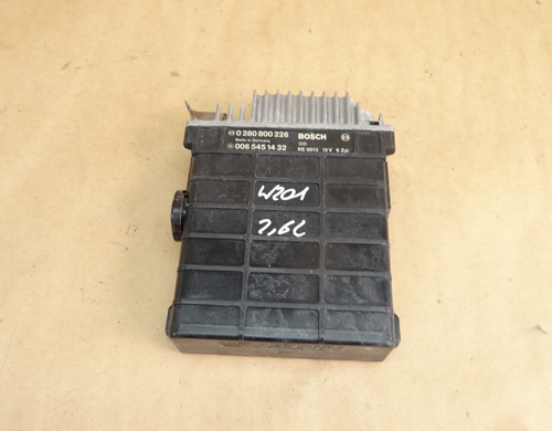 Steuergerät Mercedes 190 W201 2,6 0280800226 0065451432 Motorsteuergerät