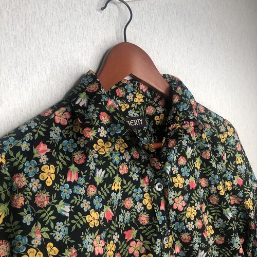 LIBERTY Women's Button Front Shirt Floral Dark Long Sleeve Collared US Size 6 - Picture 3 of 14