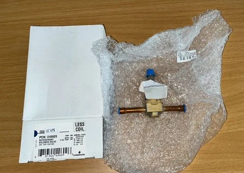 Emerson Refrigerant Solenoid Valve 049609 3/8" ODF Extend